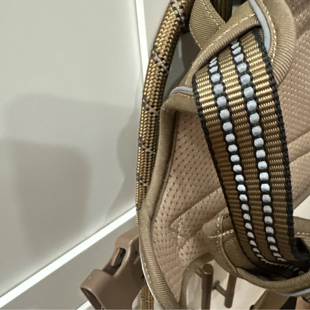 Beebiepet adjustable straps